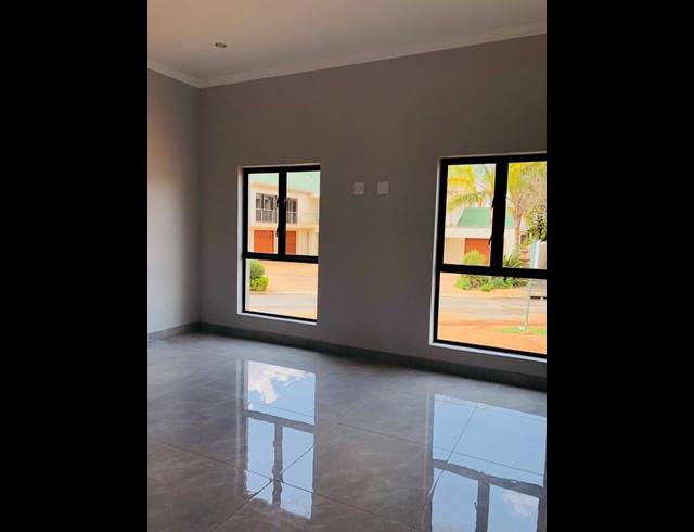 4 BEDROOM GOLF ESTATE FOR SALE IN WIGWAM